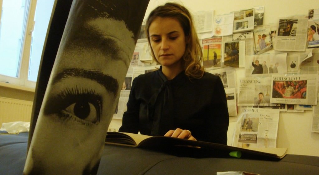 Javier Peñafiel. Locución Merkel Bachelet, 2010-2011 Video, libro, fotografías y puesta en escena