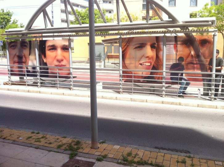 Beat Streuli. New Street Tram. Castellón, 2013. Imagen cortesía EACC