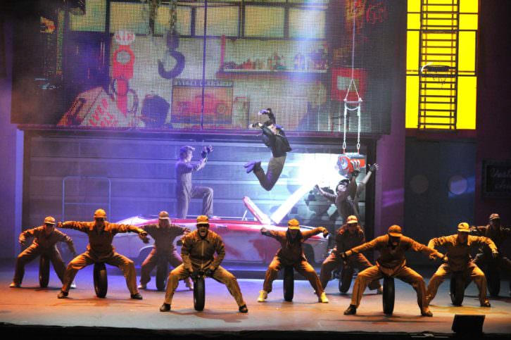 Uno de los momentos del musical Grease. Imagen cortesía de Teatro Olympia.