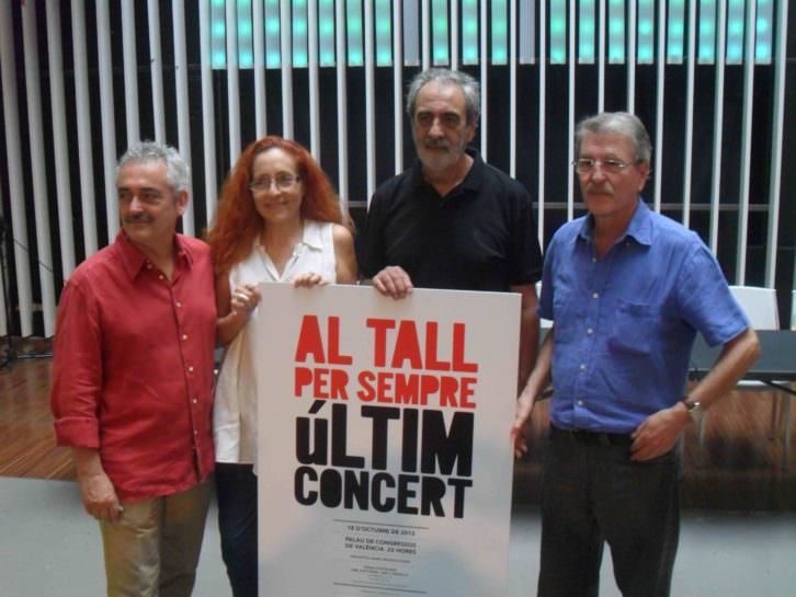 Jordi Reig, Maribel Crespo, Manolo Millares y Vicent Torrent, miembros de Al Tall, en la presentación en el OCCC de su último concierto