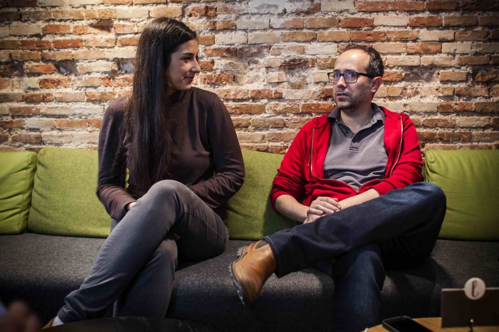 Adriana Navarro y Álex Montoya en los Desayunos Makma en Lotelito. Fotografía: Miguel Lorenzo