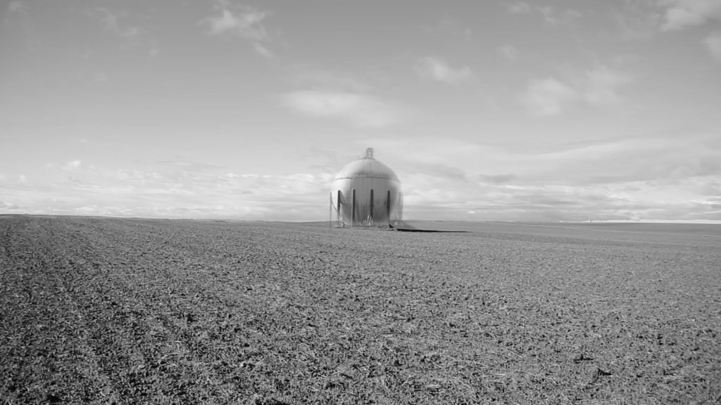 Sara Munguía, Tierra de campos (instalación). Imagen cortesía de La Casa Emergente.