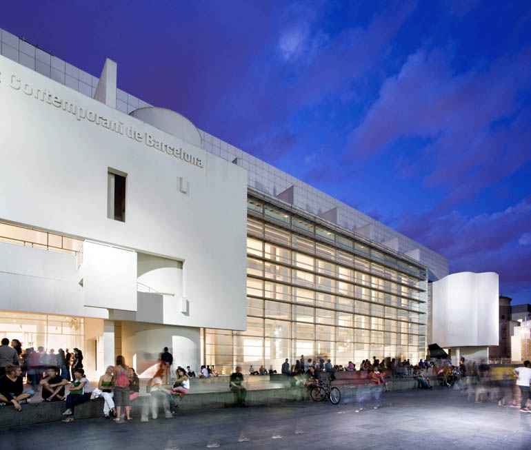 MACBA_3274_r_770x653