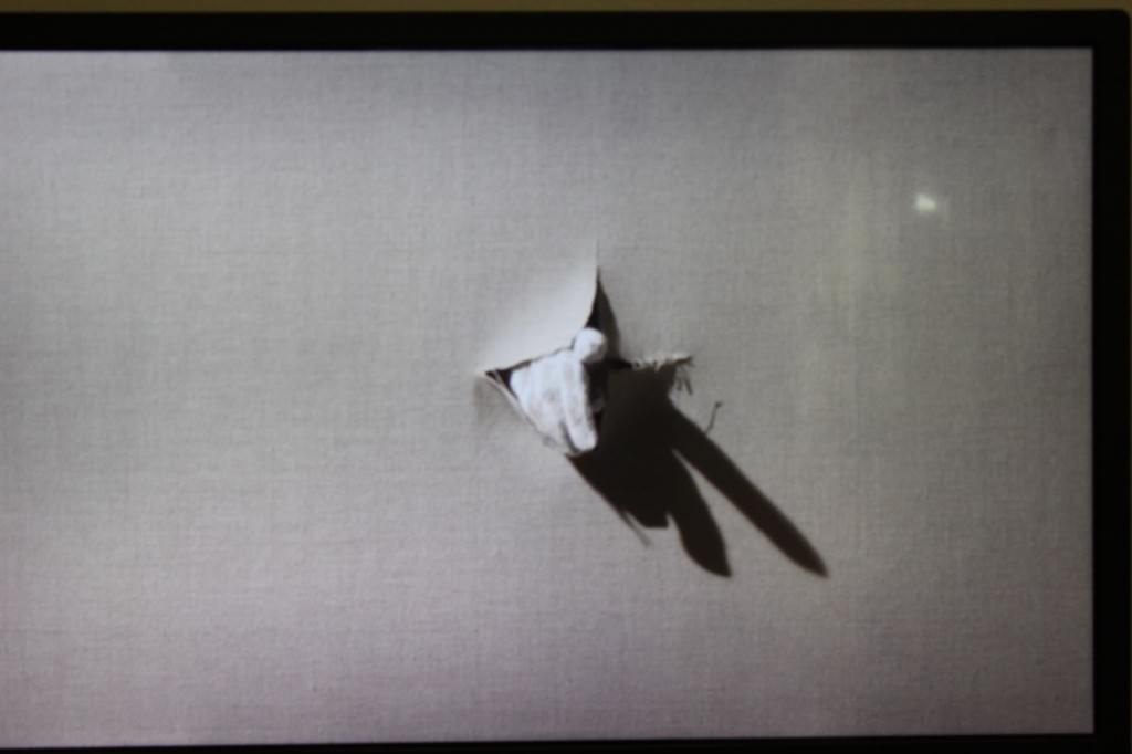 Pintura para dar la mano, de Yoko Ono, en el Museo Guggenheim de Bilbao.