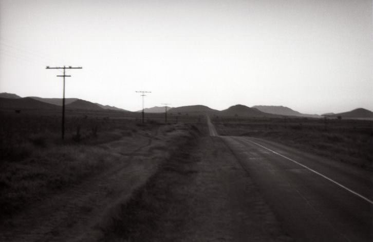 Fotografía de Bernard Plossu. Imagen cortesía de Railowsky.