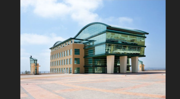 Estudios de la Ciudad de la Luz de Alicante. 