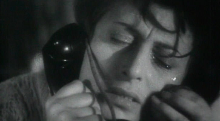 Ana Magnani en un fotograma de L'amore, de Roberto Rossellini. Filmoteca de CulturArts IVAC.