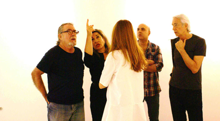 Sara Joudi, responsable de Shiras, junto a Rafael Calduch, Roberto López y Horacio Silva. Imagen cortesía de Shiras.