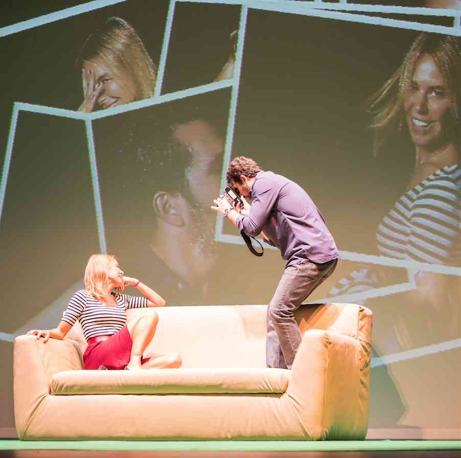 Blanca Oteyza y Mariano Rochman en 'Pieza inconclusa'. Imagen cortesía de Teatro Talía. 