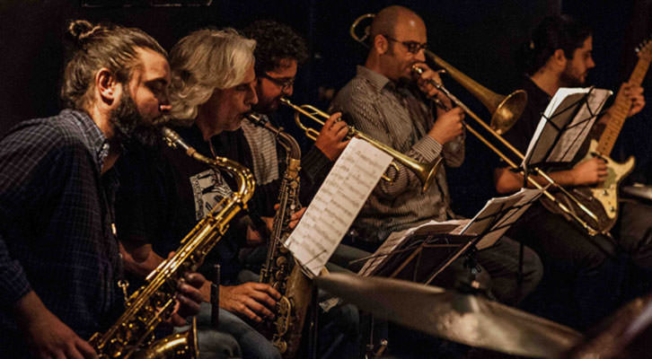 Ensayo del homenaje a Zappa. Fotografía de Josep Sogues cortesía de Jimmy Glass.