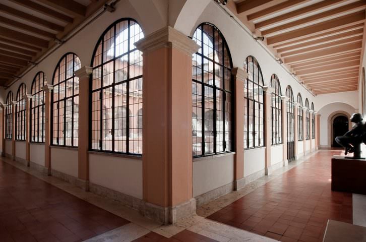 Vista interior de la Academia de España en Roma extraída de su web.