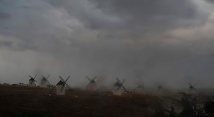 Campo de Criptana. Fotografía de Navia por cortesía del Instituto Cervantes. 