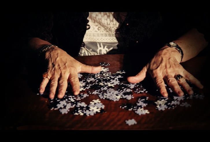 Fotograma del documental 'The Simon's Jigsaw', de Luis Esquinas.