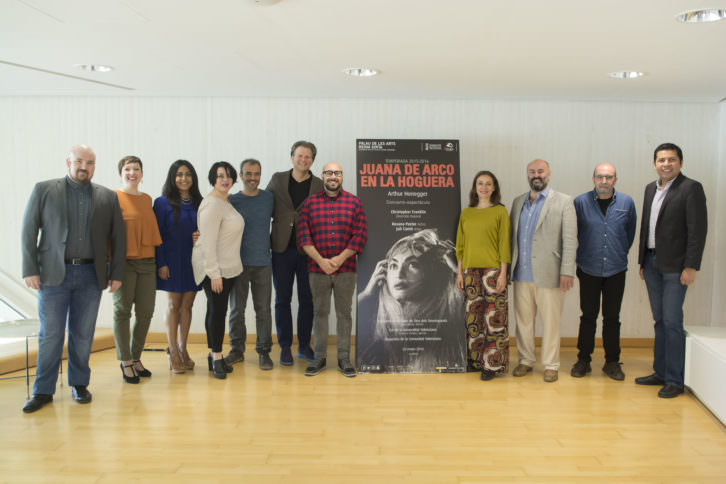 Elenco de Juana de Arco en la hoguera. Imagen cortesía de Les Arts.