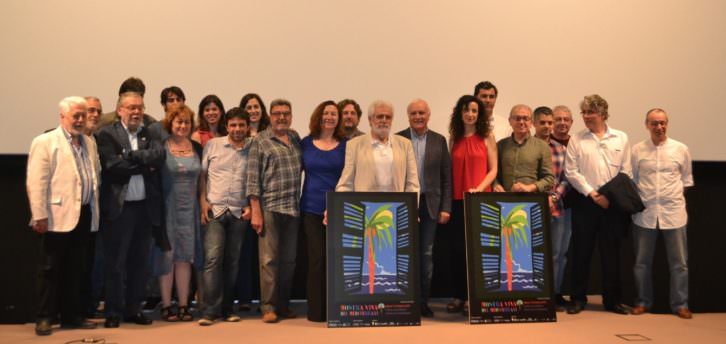 Foto de equipo de Mostra Viva del Mediterrani 2016, en la Sala Berlanga de la Filmoteca de Valencia. Imagen cortesía de la organización.