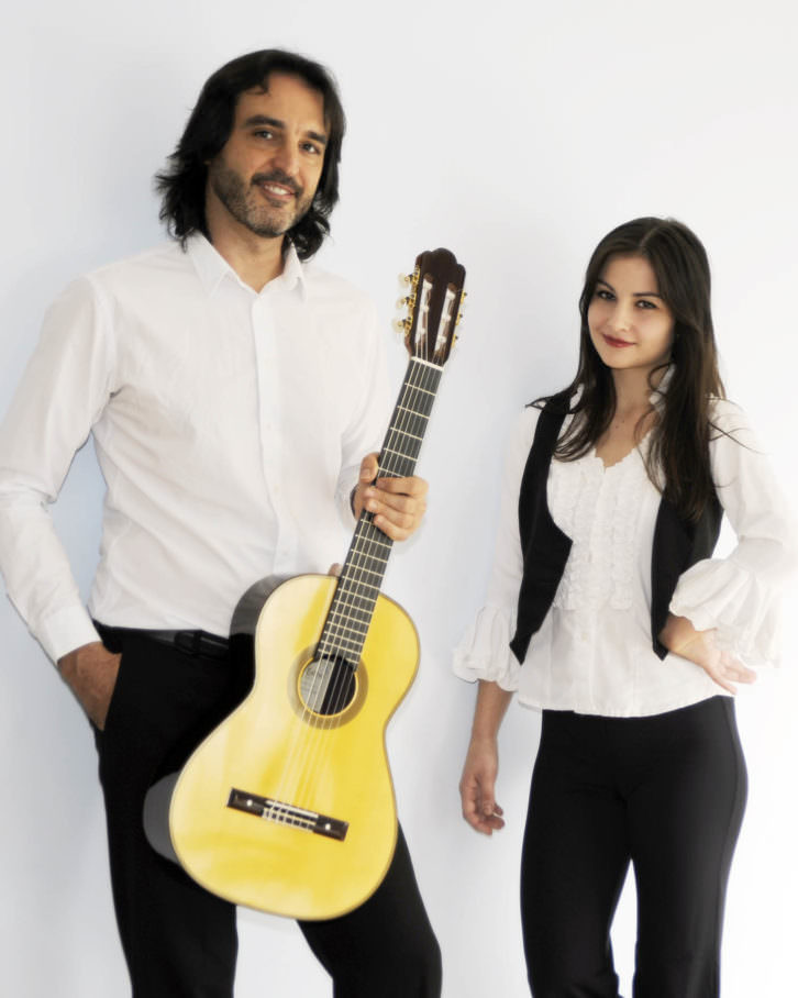 Toni Cotolí e Irene de la Rosa. Imagen cortesía de Estudio Loft Social.