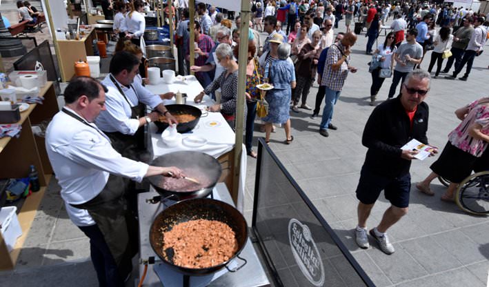 En pleno tastarròs. Foto de Rubén Salcedo.