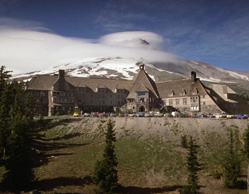 Imagen del ínclito Hotel Overlook, edificación protagónica de 'El Resplandor' (Stanley Kubrick, 1980).