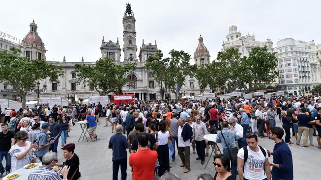 Tastarròs. Plaza del ayuntamiento. 21 de mayo de 2017. fotografía de Rubén Salcedo.