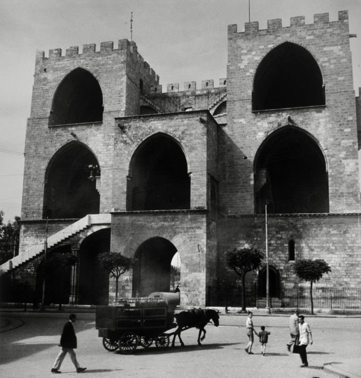 Torres de Serano, fotografiadas por Jean Dieuzaide