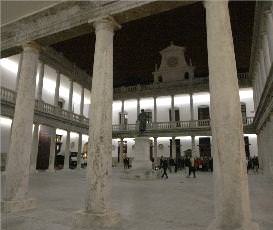 Vista del claustro de La Nau, donde se ubicarán los expositores.