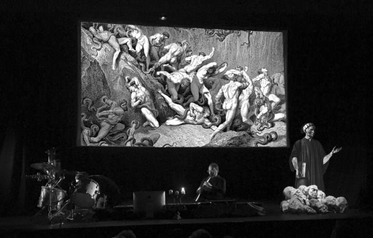 La divina comedia, por la compañía La Imperdible. Imagen cortesía de Sala Russafa.
