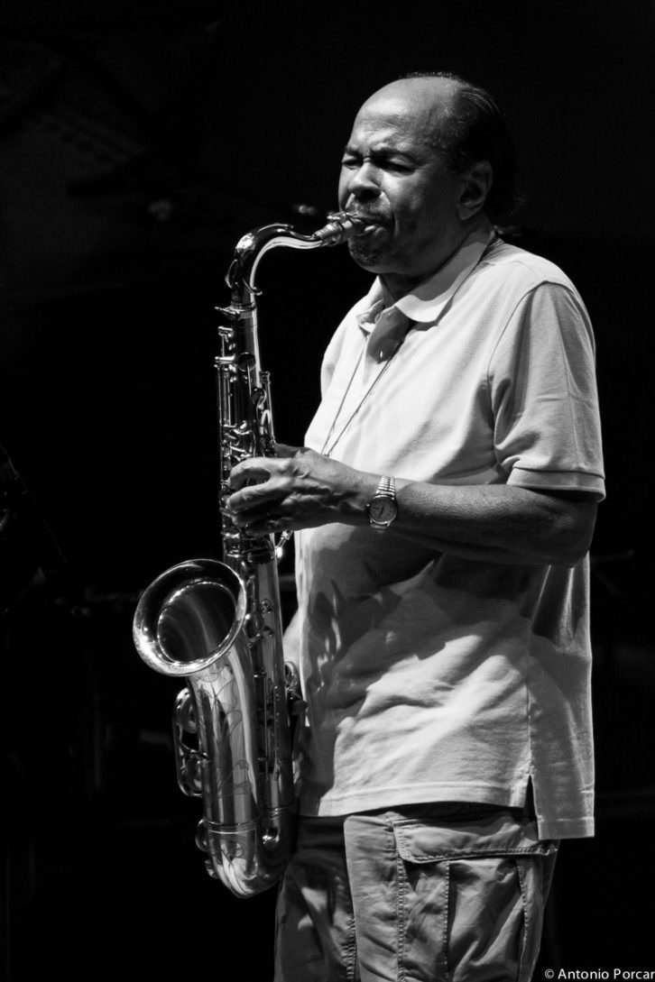 Benny Golson. Fotografía de Antonio Porcar por cortesía de Jimmy Glass.