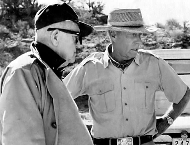 John Ford y Howard Hawks.