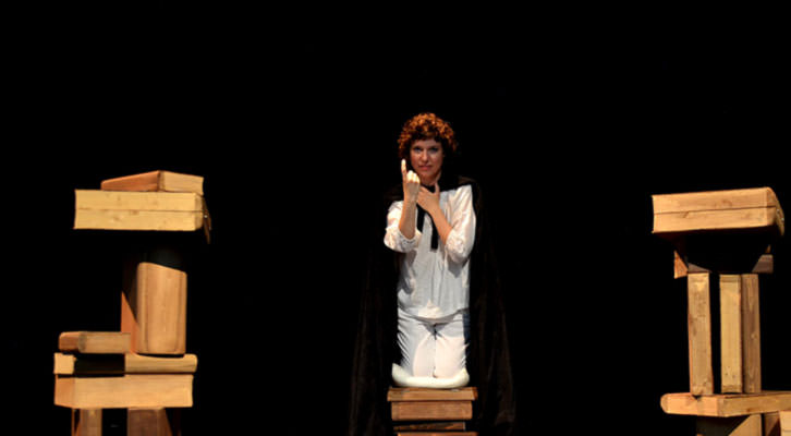 Escena de 'L'Espill'. Imagen cortesía de Teatre Micalaet.