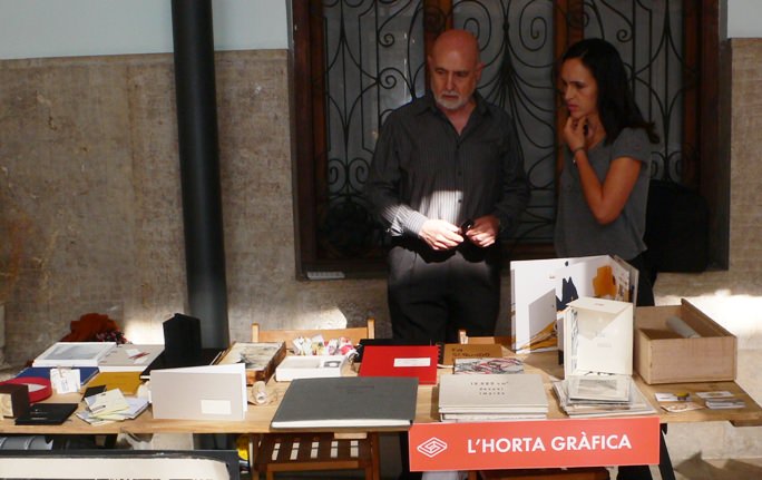 Algunos de los Stands del Festival del libro Sindokma 2017. L'horta gràfica. Fotografía de archivo, Vicente Chambó.