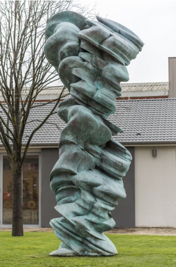 Escultura de Tony Cragg. Imagen cortesía de Fundación Hortensia Herrero.