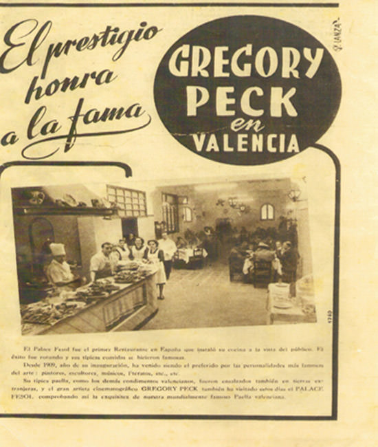 Extracto del Periódico Lanza, visita del actor estadounidense Gregory Peck, año 1953. Imagen cortesía del restaurante Palace Fesol.