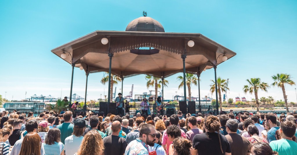 Ambiente en uno de los conciertos de La Marina. Imagen cortesía de la organización.