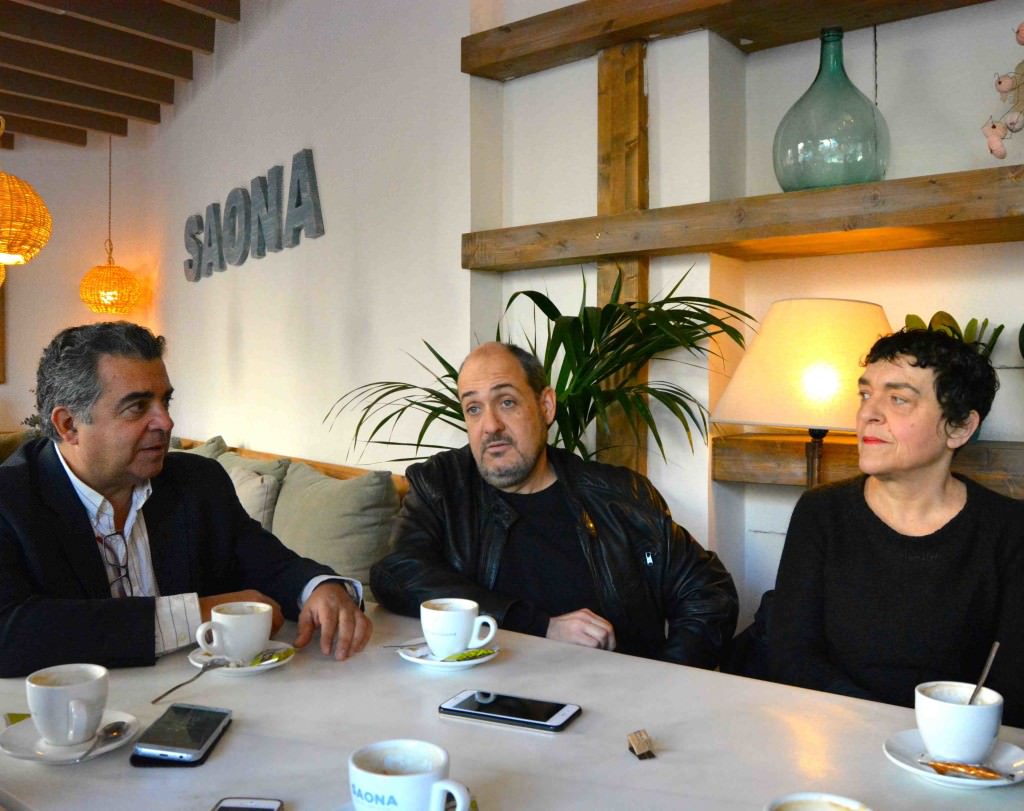 De izquierda a derecha, Nacho Agrait, Carlos Domingo y Mavi Escamilla. Fotografía de Merche Medina.