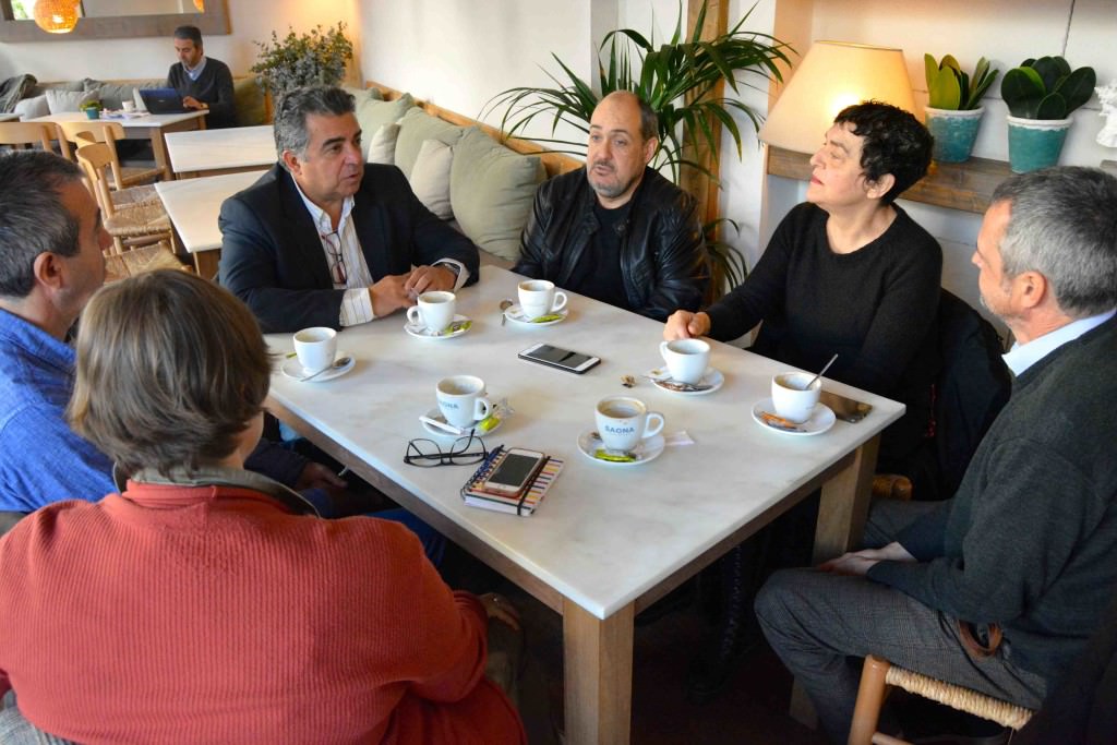 De izquierda a derecha, Merche Medina, Salva Torres, Nacho Agrait, Carlos Domingo, Mavi Escamilla y Vicente Chambó. Fotografía de Jose Ramón Alarcón.