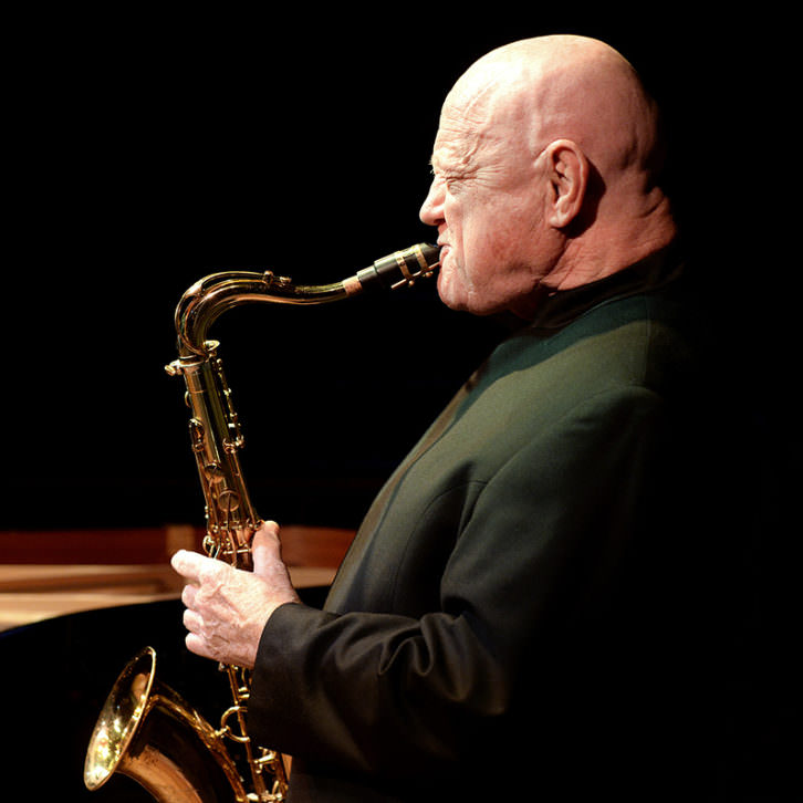 El saxofonista Don Menza. Imagen cortesía de Jimmy Glass.
