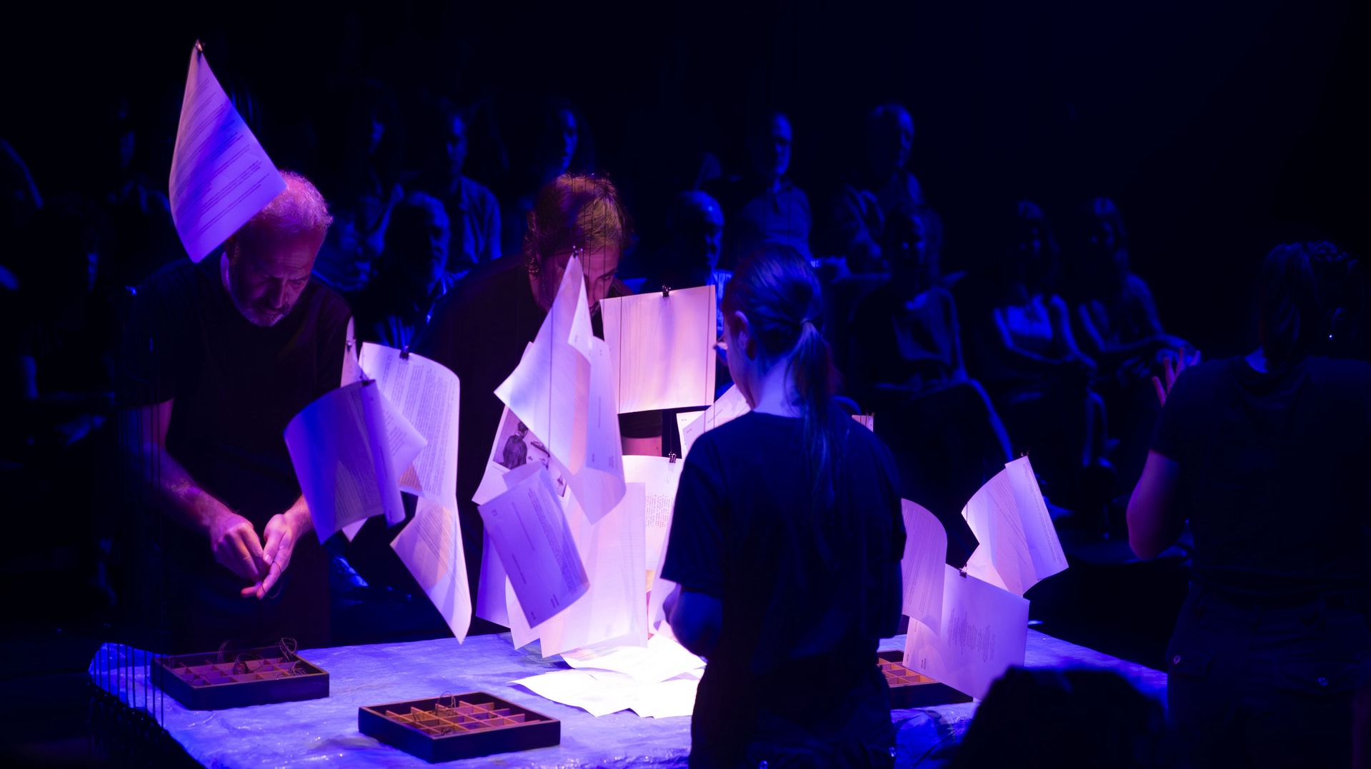 42000 km. Teatro de lo Inestable