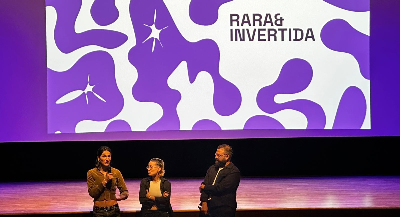 RARA&INVERTIDA. Queer. UPV