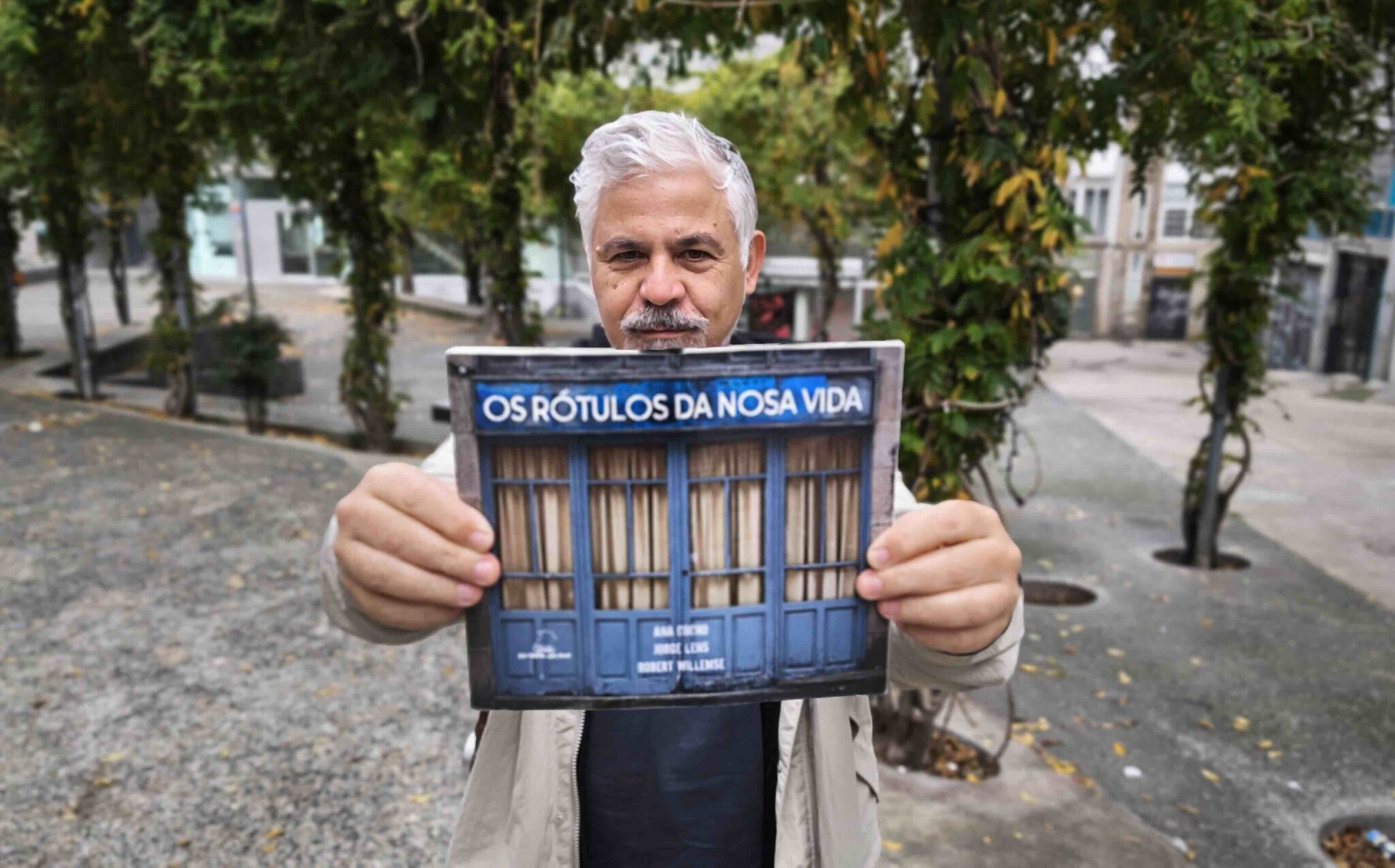 Jorge Lens. Os rótulos da nosa vida