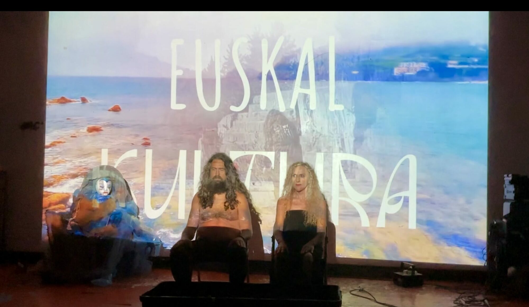 Gorritan Palma. Amaia Hormaechea y Endika Basaguren