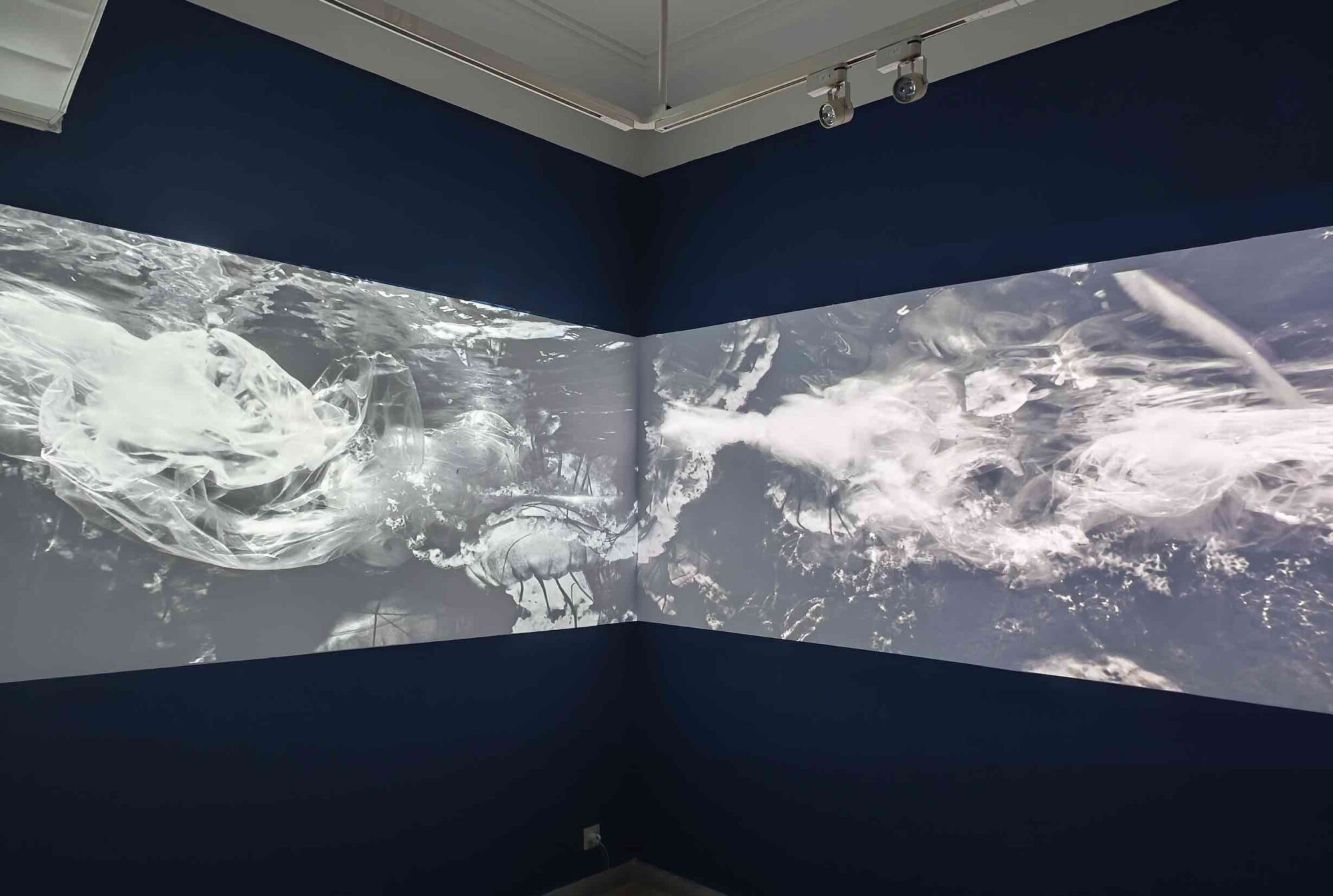 'El mar que somos'. Isabel Muñoz. Galería Cervantes. Instituto Cervantes de Tánger. Photo Tanger