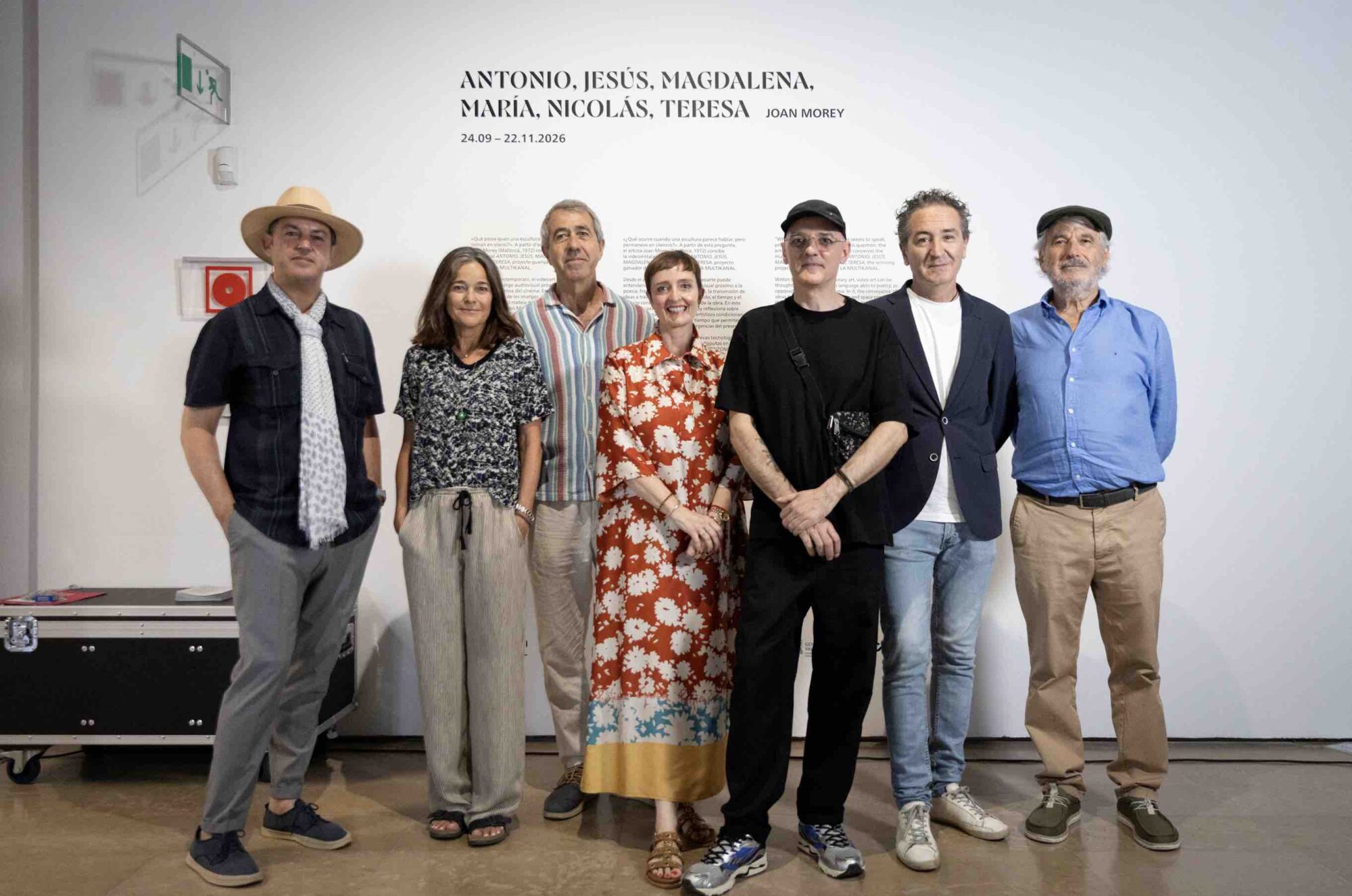 (De izda. a dcha.) Jose Ramón Alarcón, Lucía Martínez, Salva Torres, Merche Medina, Joan Morey, Nicolás Bugeda y Pepe Beas, en la presentación a los medios de ‘Antonio, Jesús, Magdalena, María, Nicolás, Teresa’, proyecto ganador de LA MULTIKANAL. Foto: Juan R Peiró.